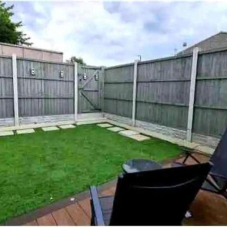 Snoozeden Chalvey, Slough Apartment Exterior photo