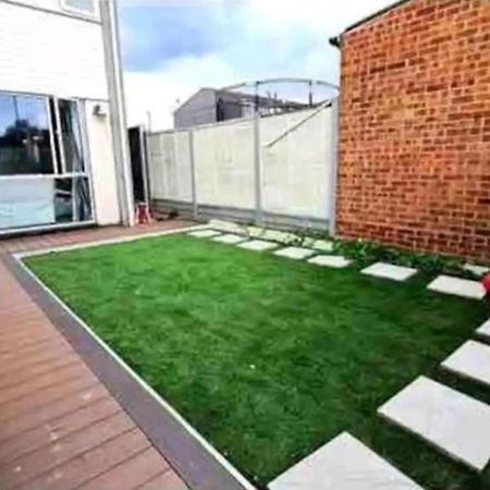 Snoozeden Chalvey, Slough Apartment Exterior photo